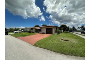 4926 NW 52nd Ct, Tamarac, FL 33319 Sold 10/04/23