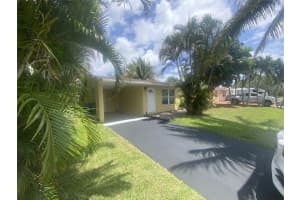 4843 SW 19th St, Fort Lauderdale, FL 33317 Sold 08/07/23