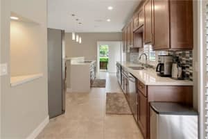 11255 Lakeview Dr, Coral Springs, FL 33071 Sold 02/14/24