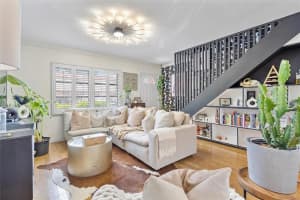 120 NE 20th Ct   5D, Wilton Manors, FL 33305 Sold 08/30/23