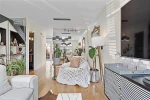 120 NE 20th Ct   5D, Wilton Manors, FL 33305 Sold 08/30/23