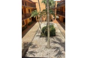 450  Commodore Dr   206, Plantation, FL 33325 Sold 08/21/23