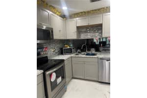 207  Lake Pointe Dr   203, Oakland Park, FL 33309 Sold 11/01/23