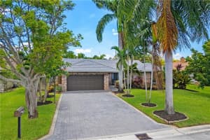 654 NW 106th Ave, Coral Springs, FL 33071 Sold 09/18/23