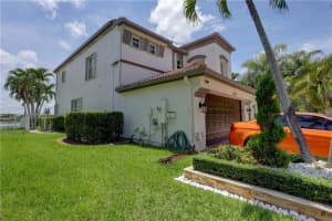 15840 SW 49th Ct, Miramar, FL 33027 Sold 08/24/23