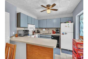 360 S Waverly Pl   6B, Vero Beach, FL 32960 Sold 09/12/23