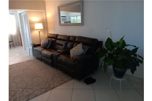 2131 NE 42nd Ct   110E, Lighthouse Point, FL 33064 Sold 10/02/23