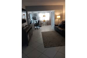 2131 NE 42nd Ct   110E, Lighthouse Point, FL 33064 Sold 10/02/23