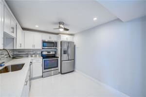 531 N Ocean Blvd   606, Pompano Beach, FL 33062 Sold 10/17/23