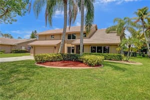166 NW 104th Ter, Coral Springs, FL 33071 Sold 07/19/23