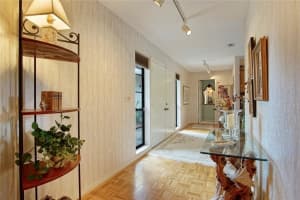 5 Cache Cay DR, Vero Beach, FL 32963 Sold 10/30/23