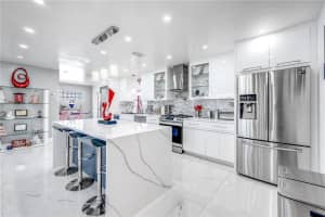 12341 NW 30th St, Sunrise, FL 33323 Sold 08/09/23