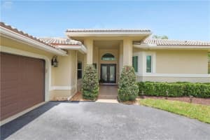 4945 NW 104th Way, Coral Springs, FL 33076 Sold 08/31/23