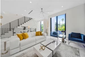 1058 N VICTORIA PARK RD, Fort Lauderdale, FL 33304 Sold 09/01/23