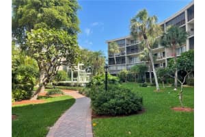 3605 S Ocean Blvd   227, Palm Beach, FL 33480 Sold 10/30/23
