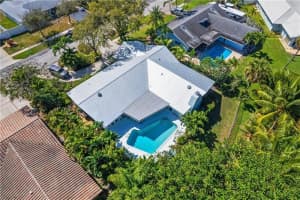 1129 SW 2nd St, Boca Raton, FL 33486 Sold 10/27/23