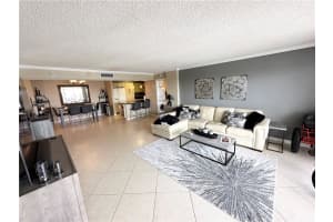 1  Las Olas Circle   1010, Fort Lauderdale, FL 33316 Sold 05/29/24