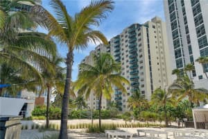 4001 S OCEAN DR   7J, Hollywood, FL 33019 Sold 08/16/23