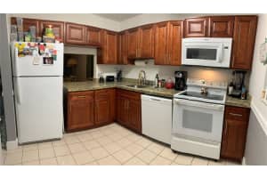 8421  Lagos De Campo Blvd   102T, Tamarac, FL 33321 Sold 06/03/24