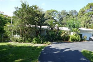 4316 SW 6th St, Plantation, FL 33317 Sold 08/02/23