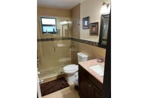 16840 NW 74th Ave, Hialeah, FL 33015 Sold 08/25/23