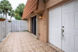 11120 N Harmony Lake Cir, Davie, FL 33324 Sold 08/09/23