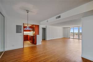 1  Las Olas Cir   406, Fort Lauderdale, FL 33316 Sold 01/19/24