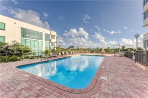 333  SUNSET DR   806, Fort Lauderdale, FL 33301 Sold 12/11/23