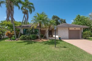 1550  Lakeview Cr, Coral Springs, FL 33071 Sold 09/12/23