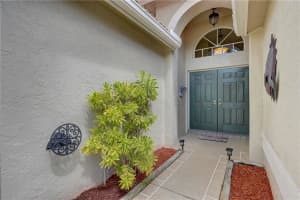 8224  White Rock Cir, Boynton Beach, FL 33436 Sold 08/23/23