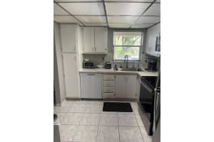 8523 Old Country Mnr 521, Davie, FL 33328 Sold 12/04/23