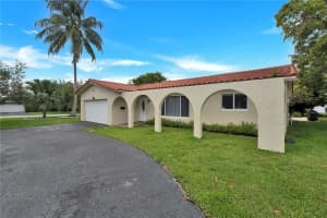 4080 NW 103rd Dr, Coral Springs, FL 33065 Sold 09/29/23