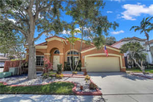 1757 SW 108th Way, Davie, FL 33324 Sold 08/28/23