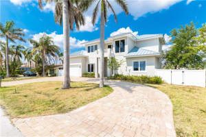 2629 SE 11th St, Pompano Beach, FL 33062 Sold 01/11/24