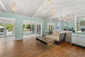 315  Bryan Blvd, Plantation, FL 33317 Sold 08/23/23