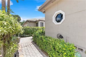 5375  Monterey Circle, Delray Beach, FL 33484 Sold 09/01/23