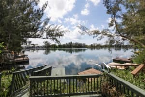 4855 SW 71st Pl, Miami, FL 33155 Sold 10/06/23