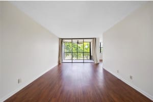 105  Lake Emerald Dr   411, Oakland Park, FL 33309 Sold 06/28/24