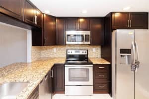 7500 NW 1st Ct   203-3, Plantation, FL 33317 Sold 10/31/23