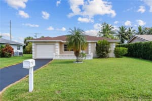 10505 NW 83rd St, Tamarac, FL 33321 Sold 10/10/23