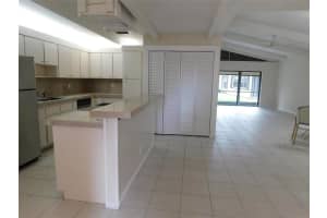 532  Briarwood Cir   532, Hollywood, FL 33024 Sold 08/21/23
