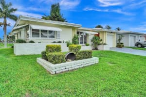 4211 NW 49th Dr, Tamarac, FL 33319 Sold 11/20/23