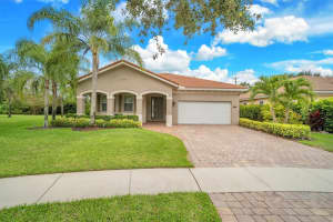 6725  Osage Cir, West Palm Beach, FL 33413 Sold 08/31/23