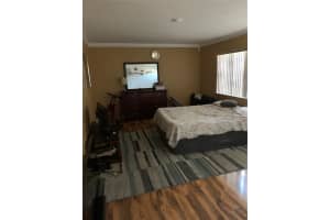 72 Pleasant Hill Ln, Tamarac, FL 33319 Sold 10/20/23