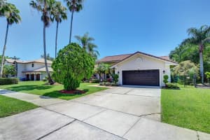 1960 SW 101st Ave, Davie, FL 33324 Sold 09/30/23
