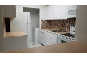 927 NE 199th St   102, Miami, FL 33179 Sold 12/08/23