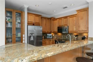 177 E Bayridge Dr, Weston, FL 33326 Sold 08/31/23