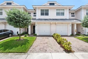 3022 NW 30th Ave, Oakland Park, FL 33311 Sold 08/31/23