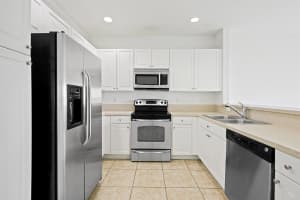 3022 NW 30th Ave, Oakland Park, FL 33311 Sold 08/31/23