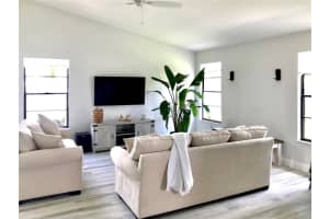 4319  Willow Pond Cir, West Palm Beach, FL 33417 Sold 09/20/23